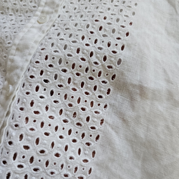 Talbots Petites linen boho eyelet long-sleeve button-down shirt Size M - Picture 2 of 6